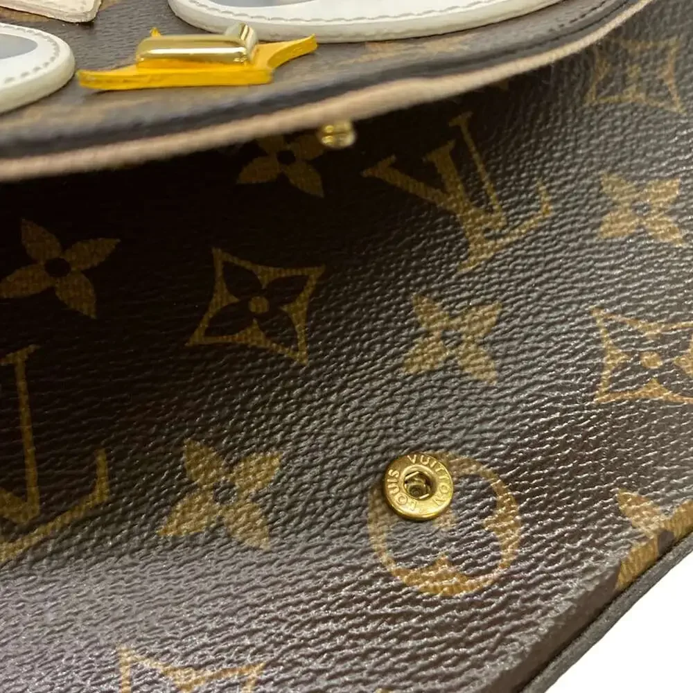Louis Vuitton Pochette Felice Lovely Bird Other Style Wallet M62415 Monogram